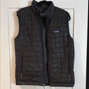 Patagonia Black Quilted Vest